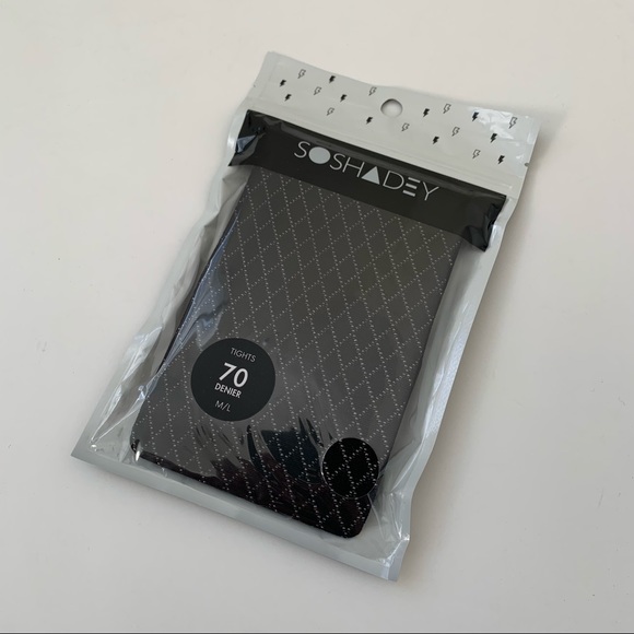 NWT Forever 21 Black Patterned Tights - Picture 4 of 4